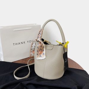 Bucket Bag Handbag Basket Weaving Women's Simple Shoulder Bag